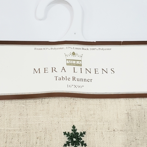 🎁 Mera Linens Table Runner Green Snow Flakes - Picture 4 of 6